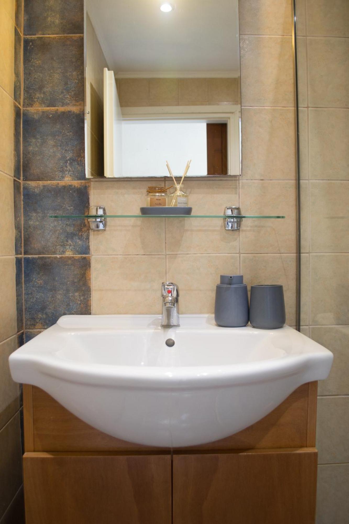 Feneri- Cozy Apartment 20' From Elafonisi Beach Perivolia  エクステリア 写真